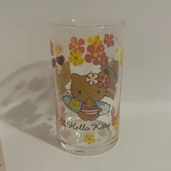 Hello Kitty Tan Kuji Glass Cup - Picture 4 of 6